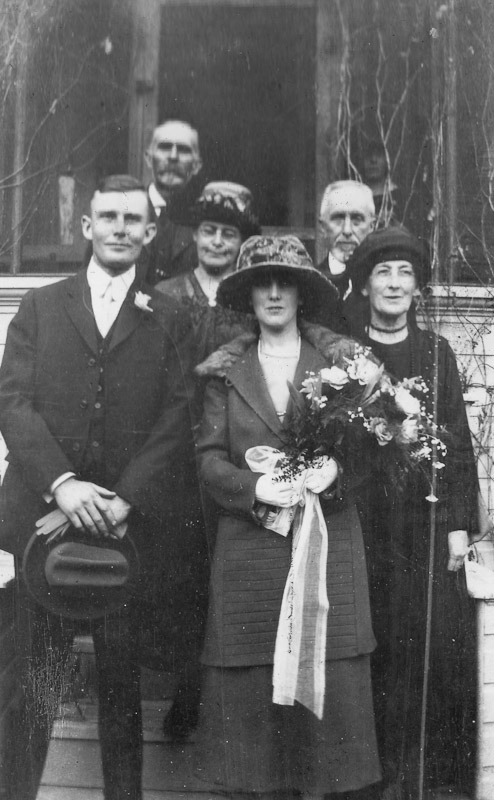Walter and Nellie Carr?. Clayton pincock in back.