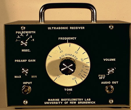 <B>First UNB Receiver</B><BR>Based on a tone decoder -- same as current Vemco VR2 and not very sensitive