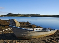 Dory sitting ashore Up the Bottom (by Andrew Spearns)